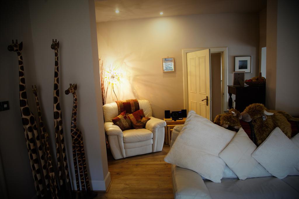 Villa Airlie House Self Catering Strathyre Exterior foto